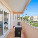 Hyères Proche Centre - T2 Clim/Pk/WIFI