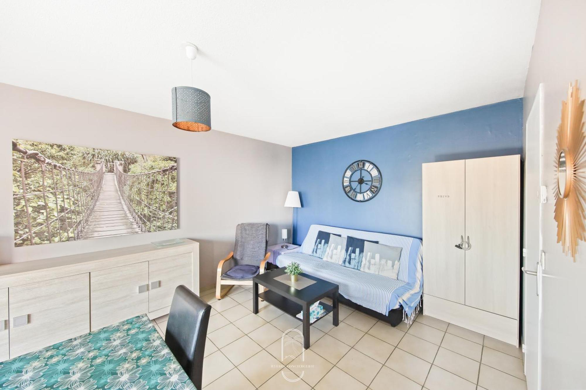 Appartement Proche Centre - T2 Clim/pk/wifi